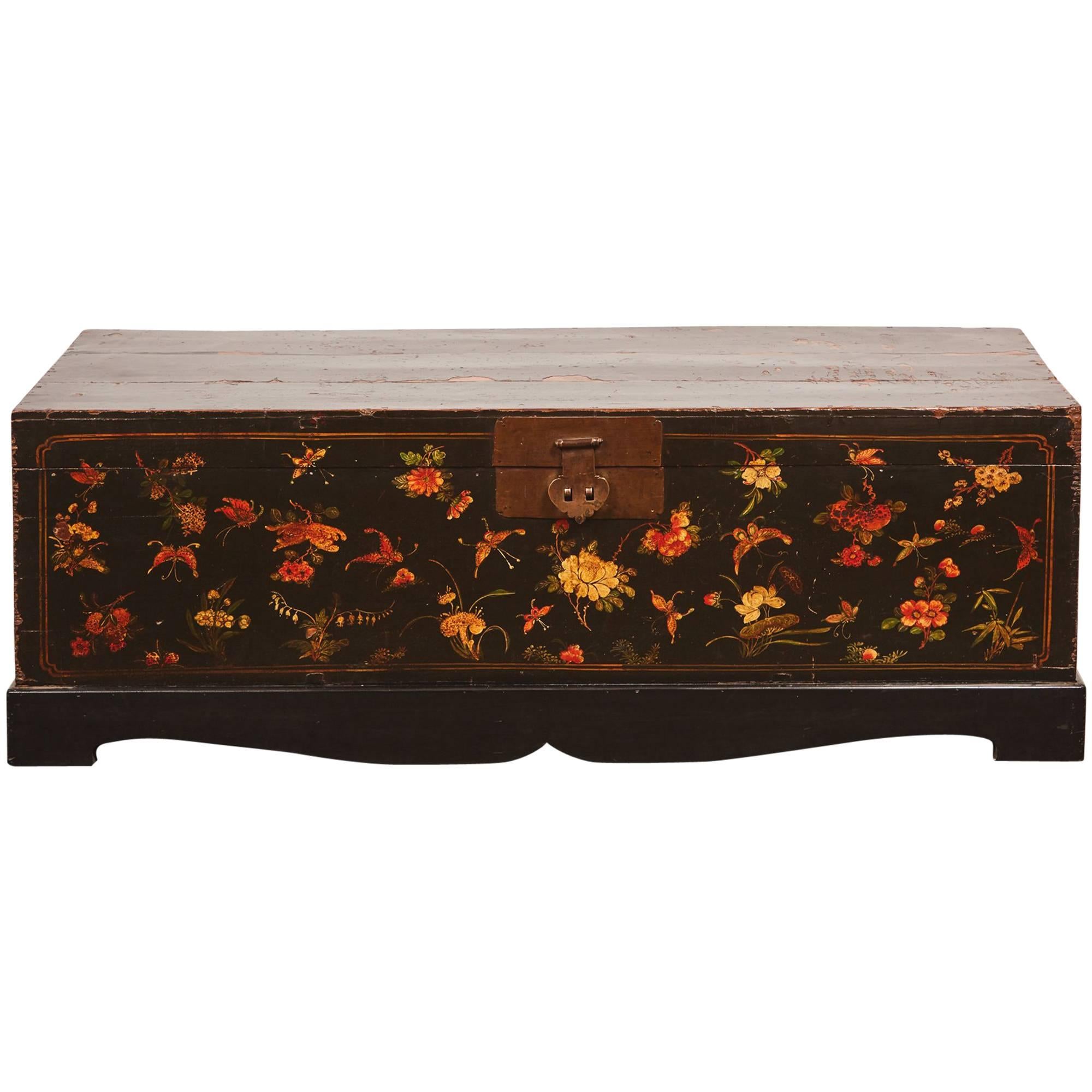 19th Century Qing Style Lacquer Painted Trunk with Butterfly Motifs