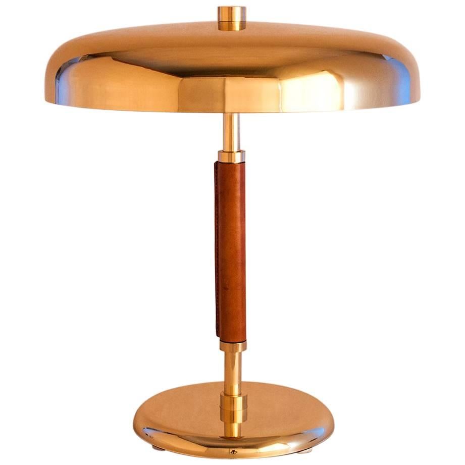 1975 Swedish Brass and Leather Large Table Lamp Made by Öia For Sale