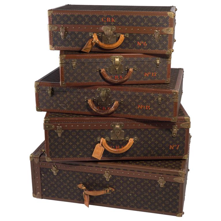 Important Set of Five Large Pieces Of Vintage Louis Vuitton Luggage at ...