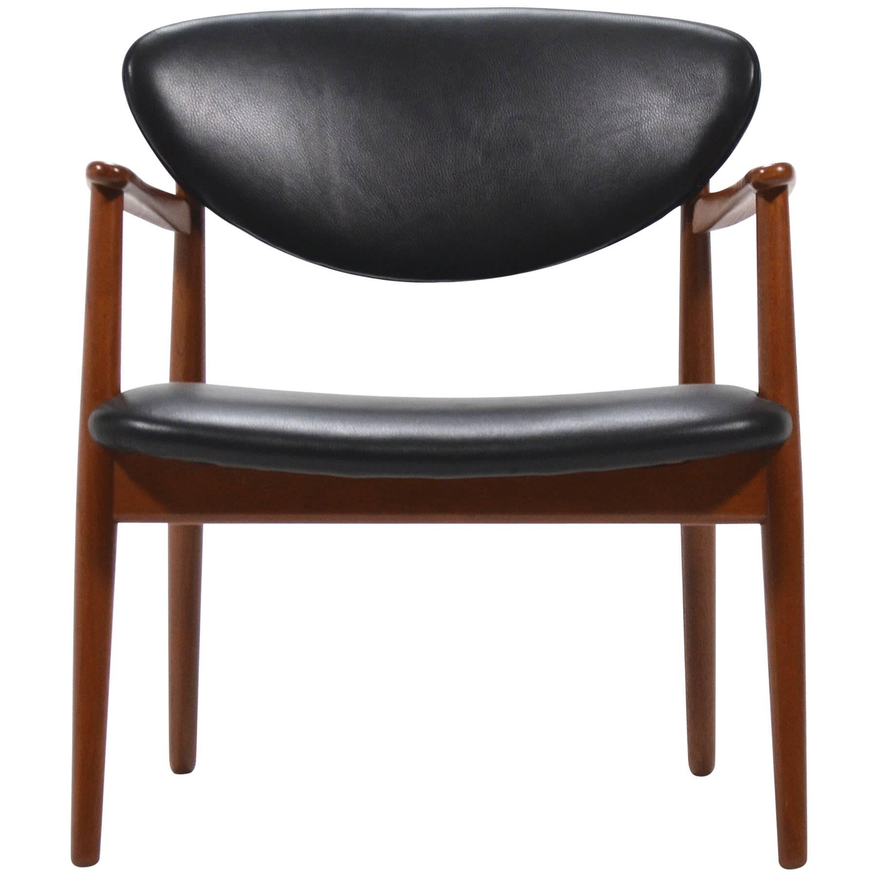 Ejnar Larsen and Aksel Bender Madsen Easy Chair