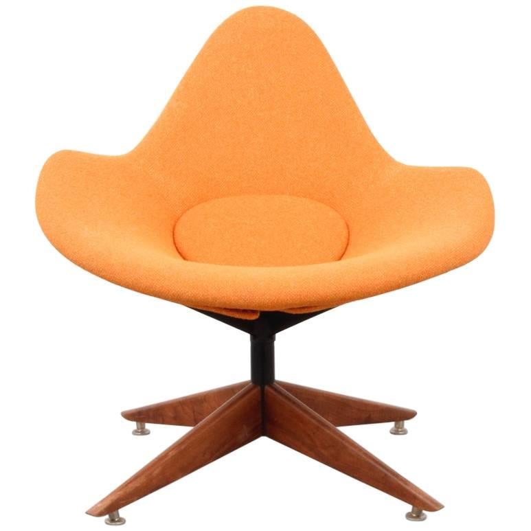 Fauteuil attribué à Adrian Pearsall, années 1960, France en vente