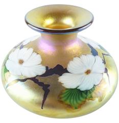 American Studio Art Glass Lundberg Studios Iridescent Gold and White Peony Vase