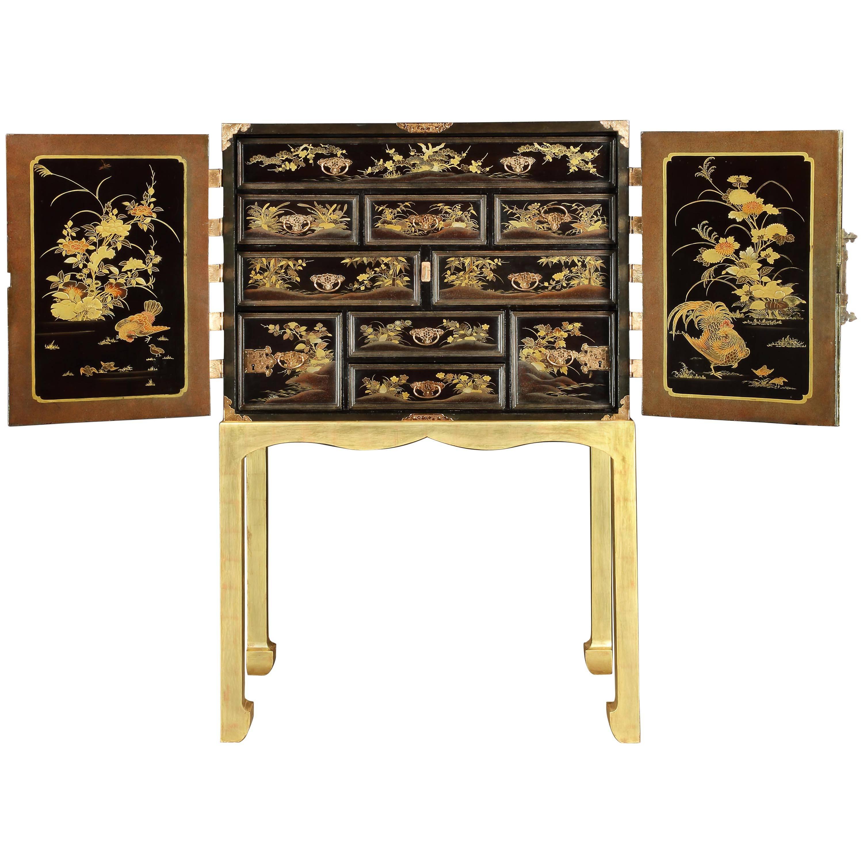Japanese Edo Period Black and Gilt Lacquer Cabinet on Stand For Sale