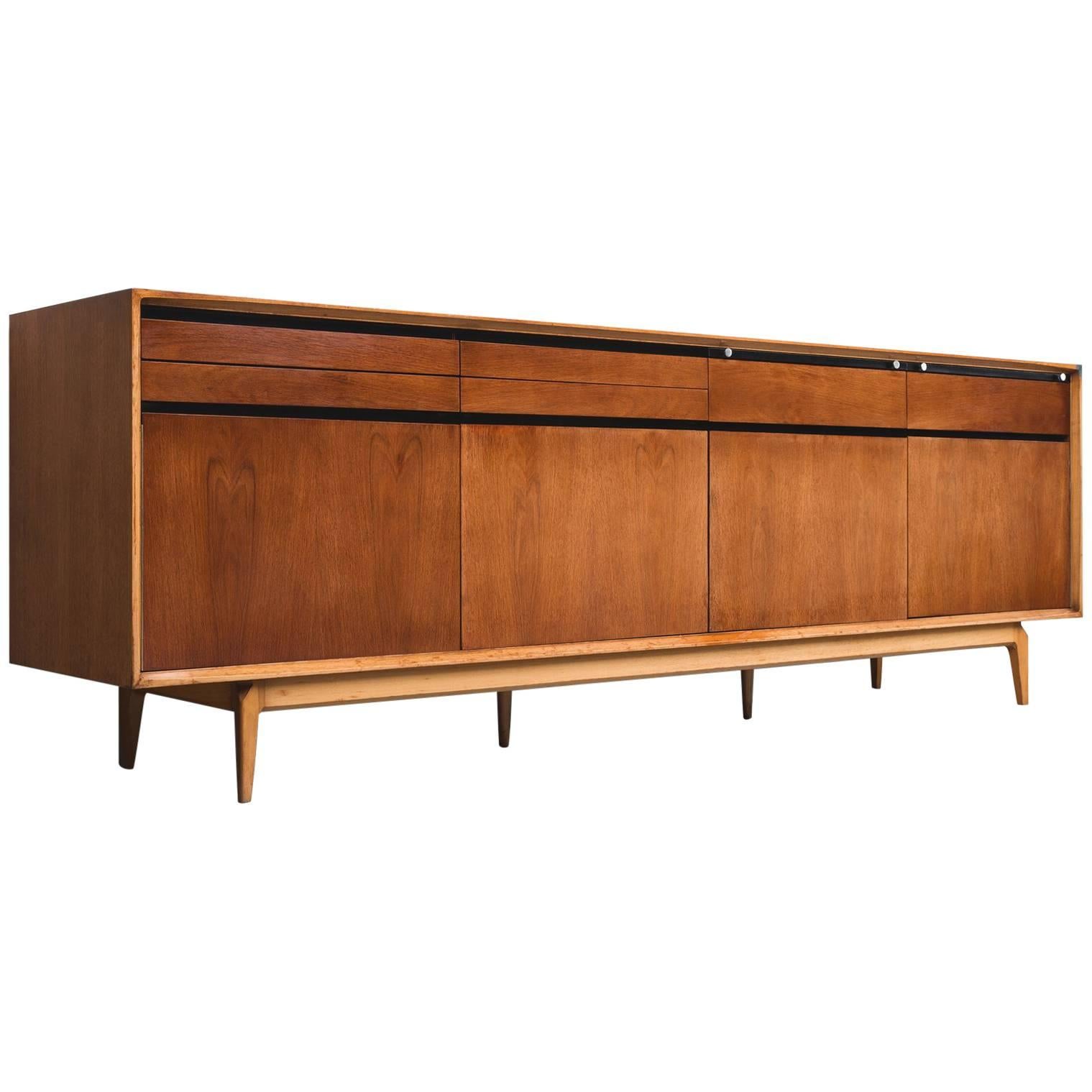 De Coene 'Madison' Credenza in Rosewood and Walnut