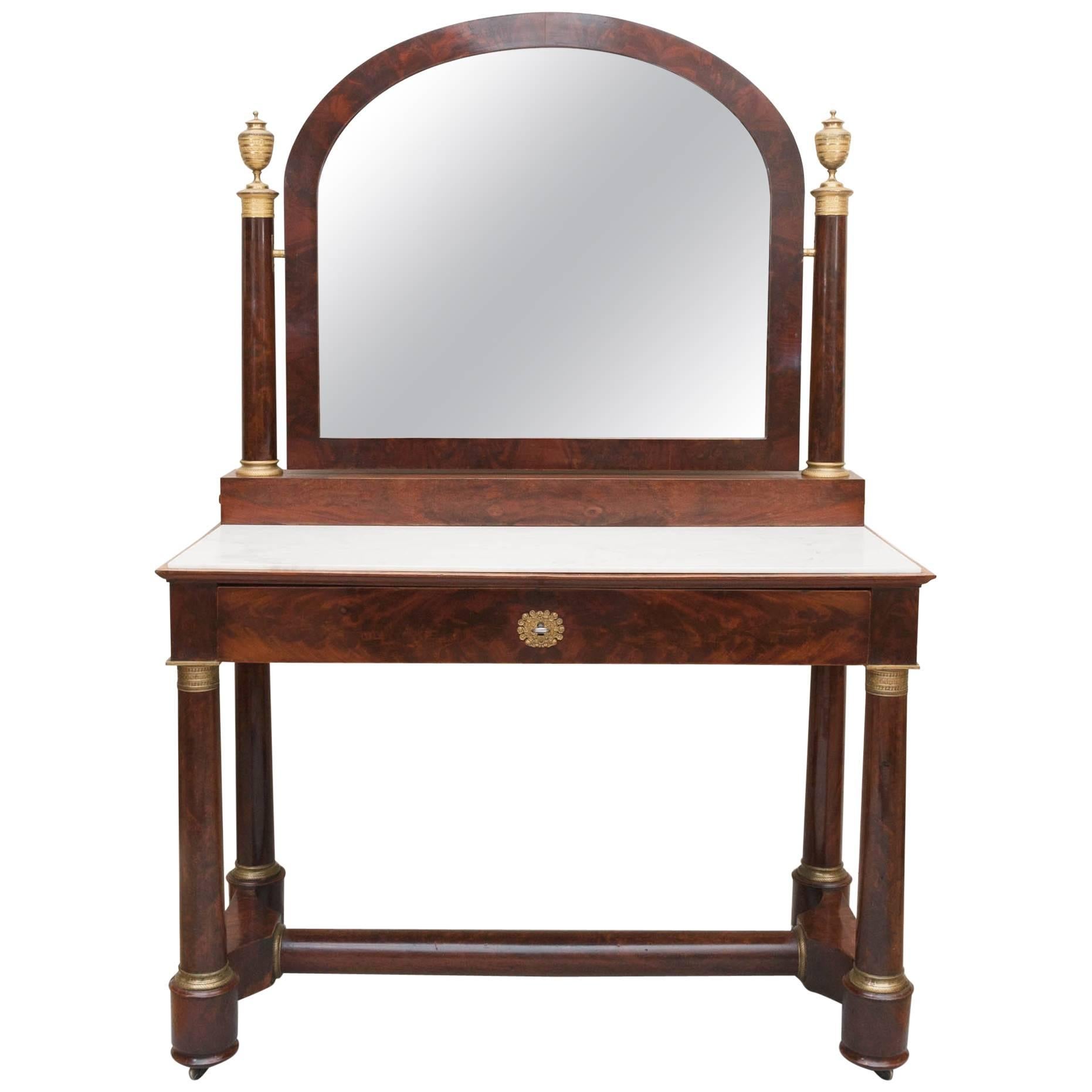 Elegant First Empire Flame Mahogany Dressing Table of Unusual Proportions For Sale