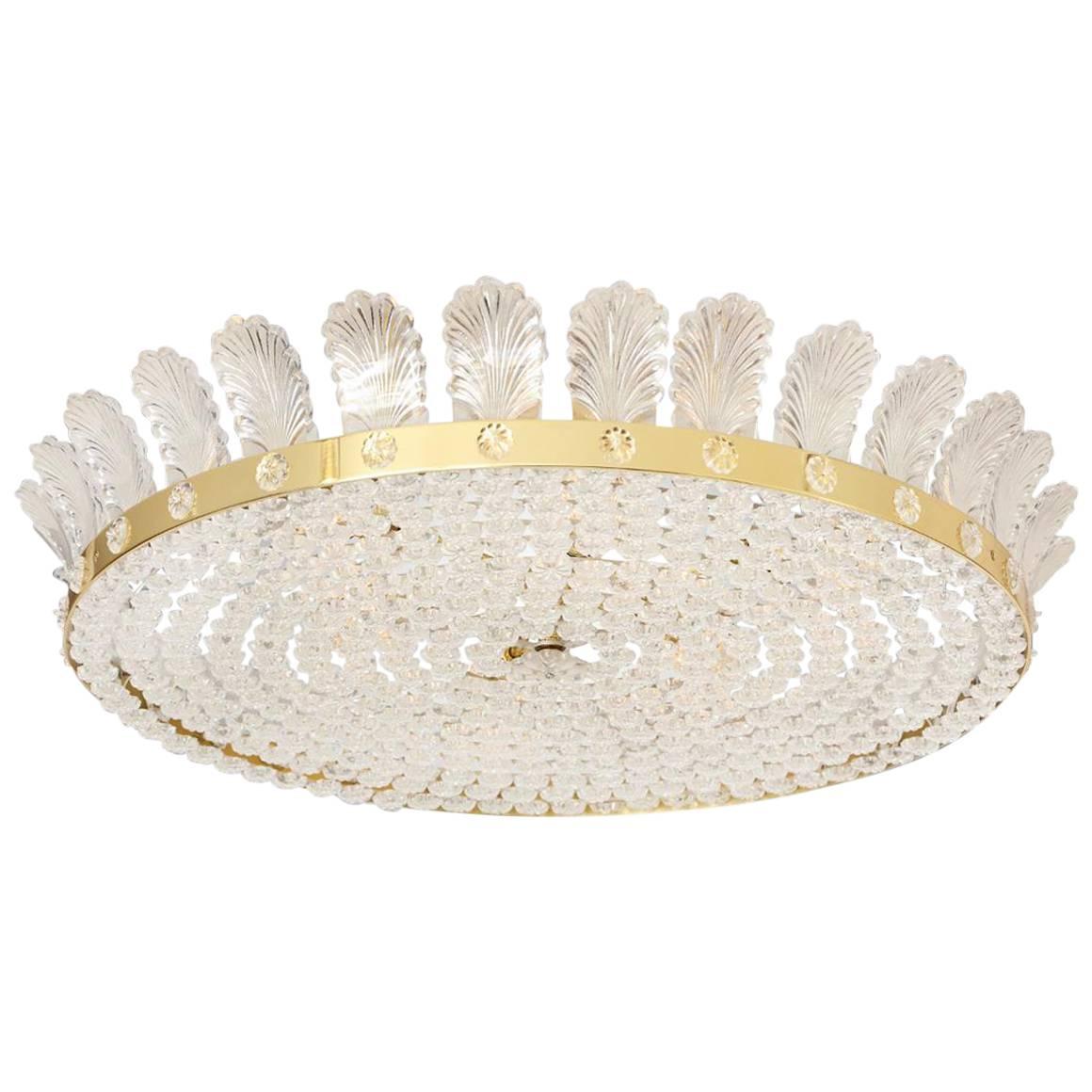 The Decazes 32" Beaded Flush-Mounted Light Fixture (luminaire encastré avec perles)