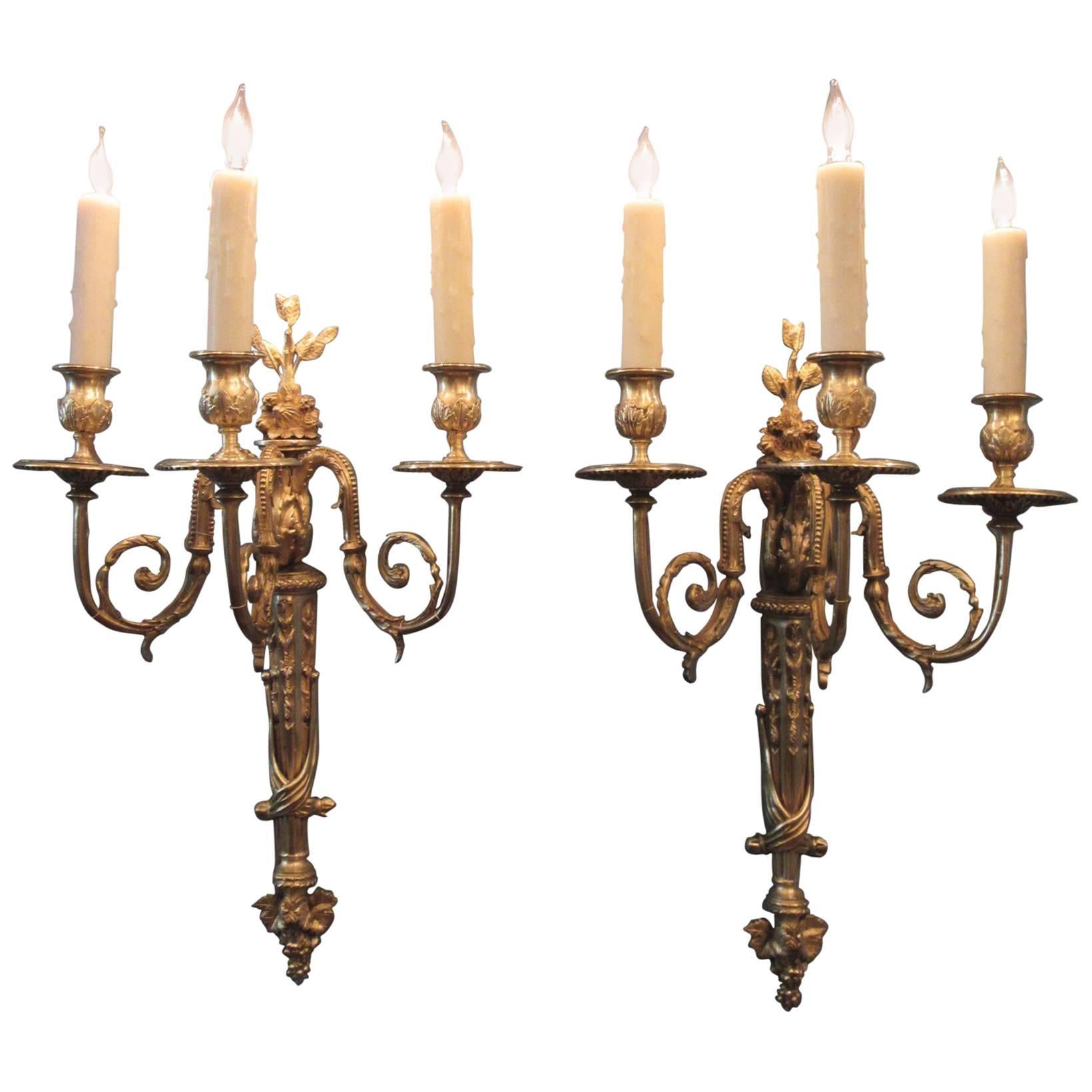 Pair of Early 19th Century French Regence Bronze Dore Sconces with Grapes