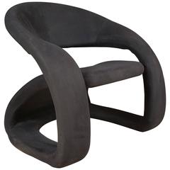 Curved Chair in Black