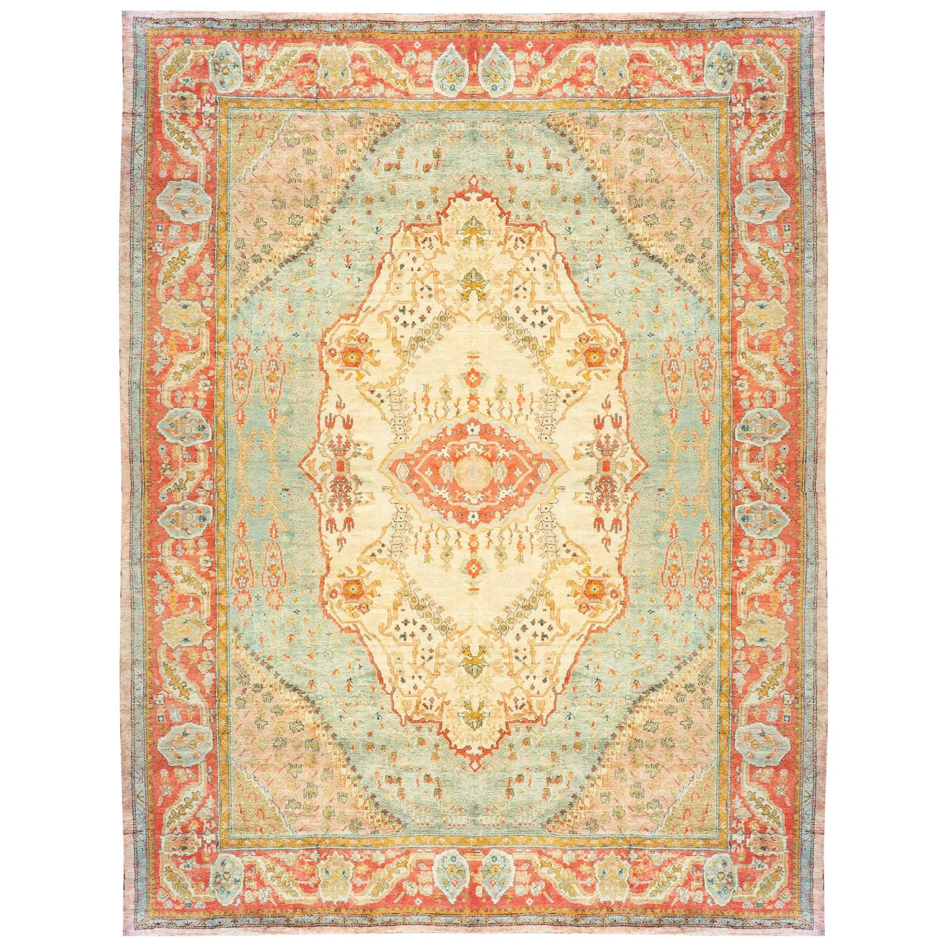 Antiker türkischer Oushak- orientalischer Teppich, Herrenhausgröße, mit Medaillon und weichen Farben