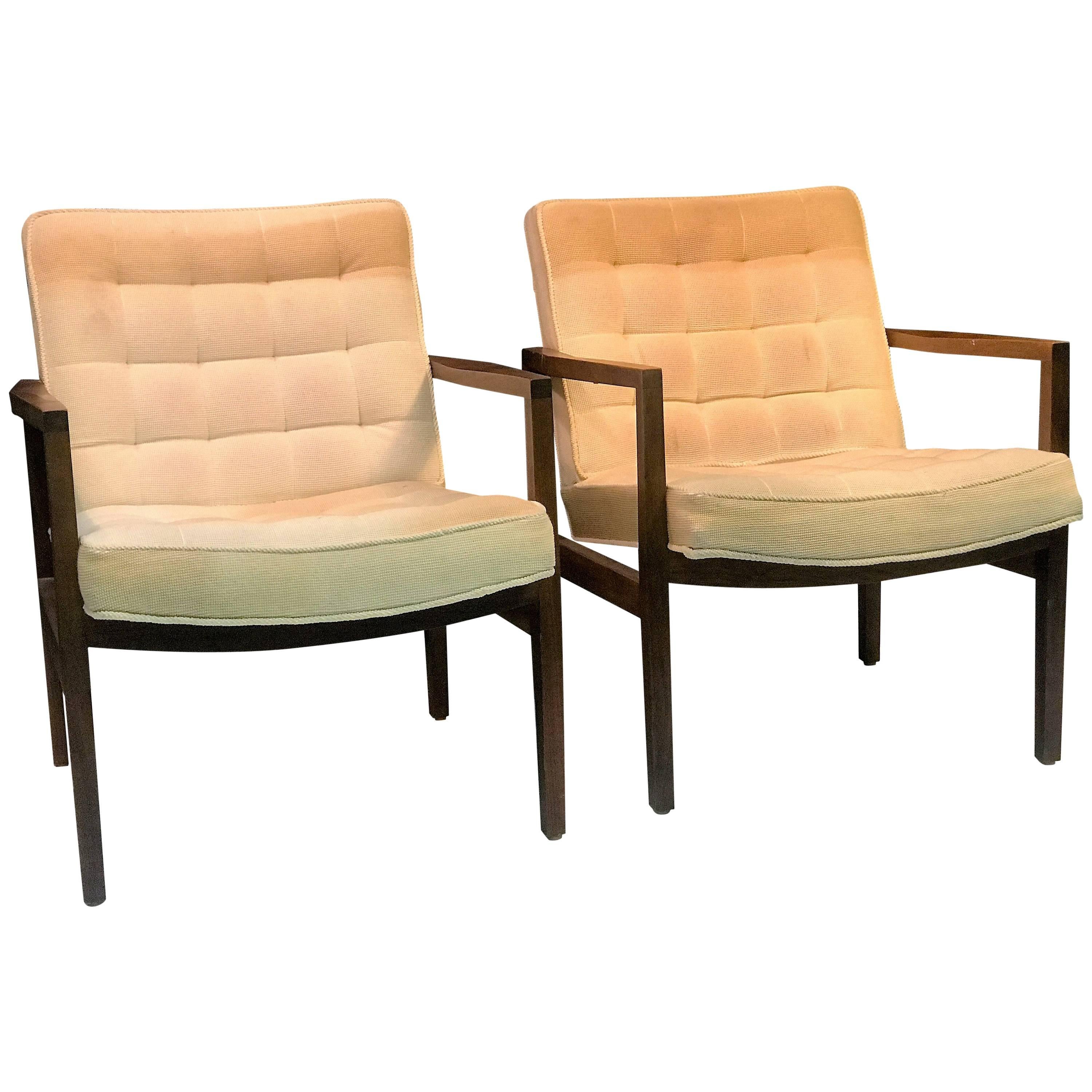 Sharp Pair of Mid-Century Modern Armchairs Attributed to Edward Wormley For Sale