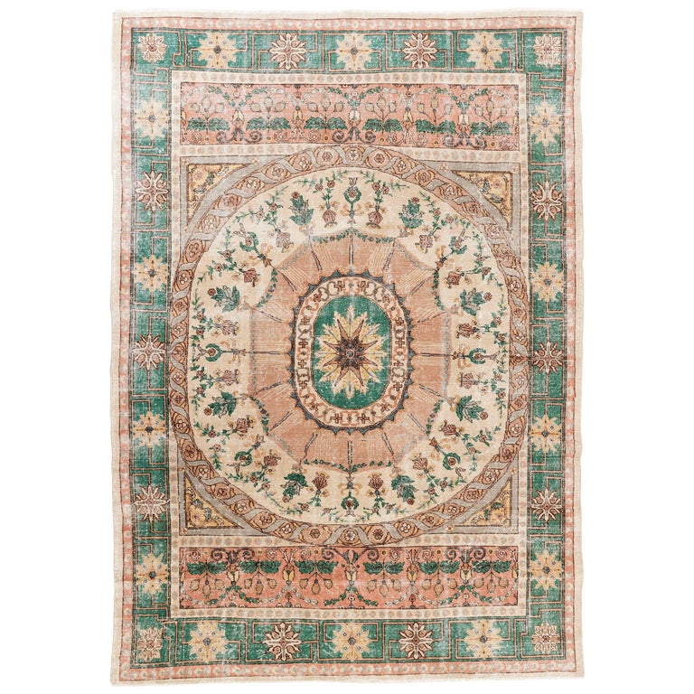 Vintage HandKnotted European Rug For Sale at 1stdibs