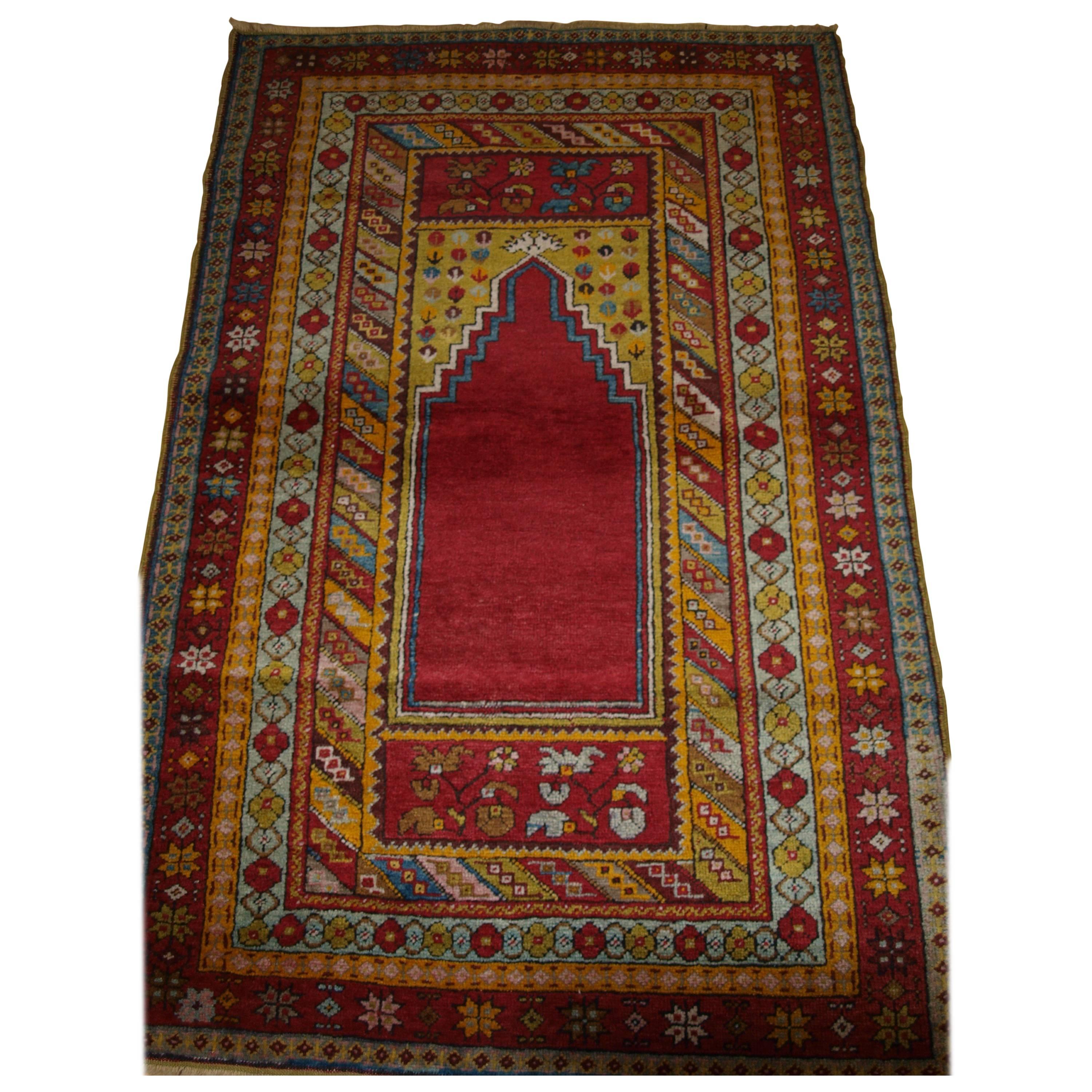 Antique Anatolian Kirsehir Village Prayer Rug of Traditional Design For Sale