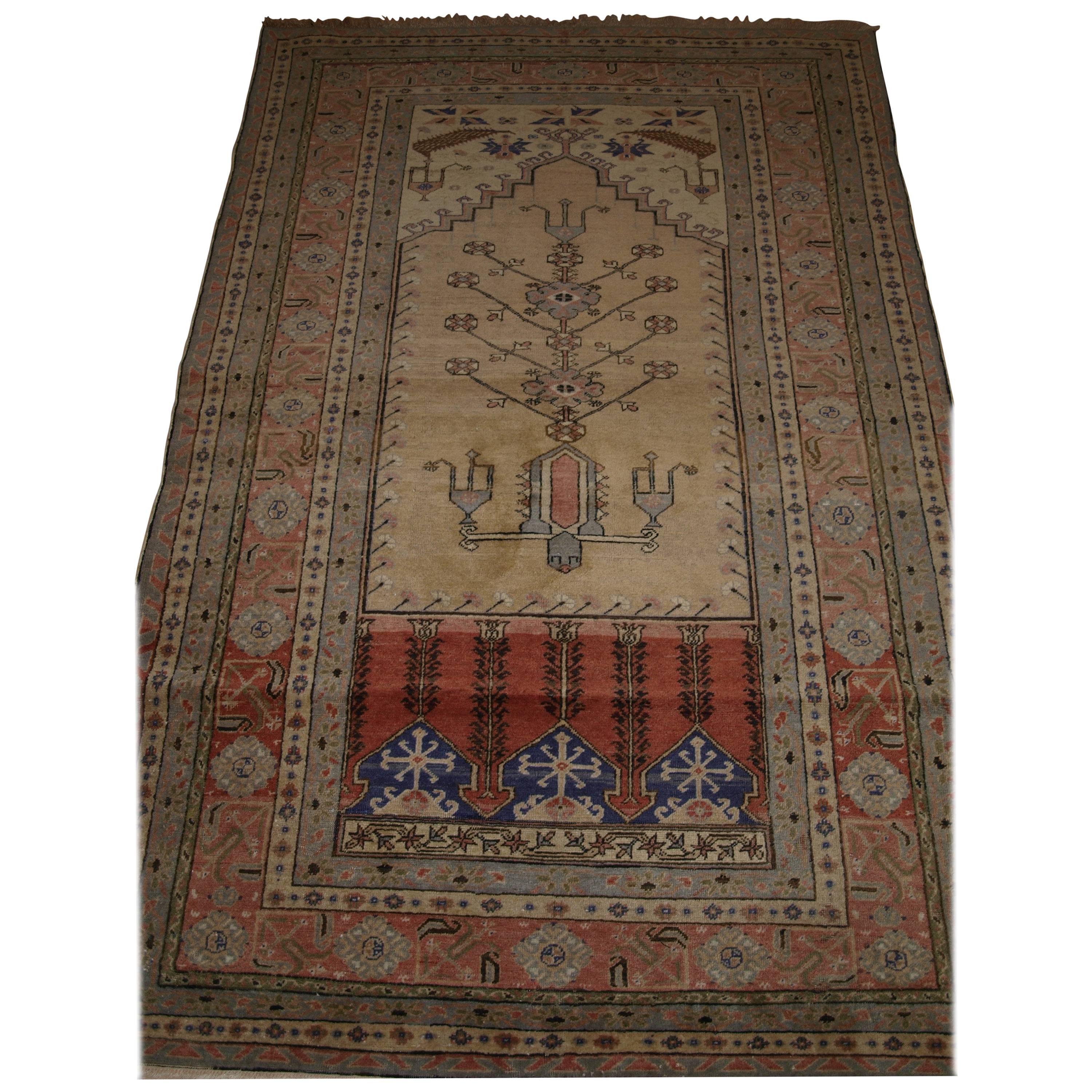 Antique Turkish Kayseri Prayer Rug of Traditional Ladik Design For Sale