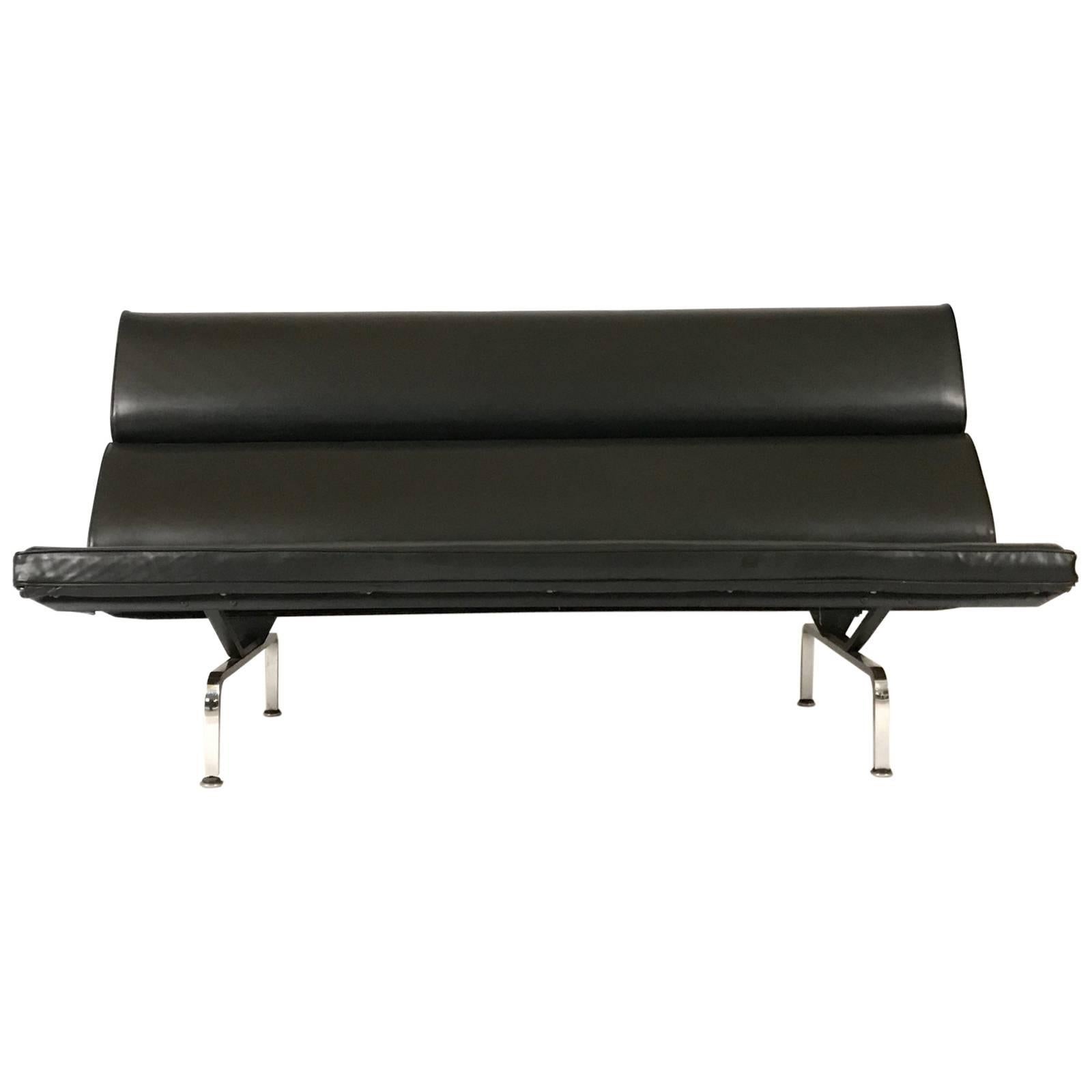 Herman Miller Eames Convertible Naugahyde Sofa Compact