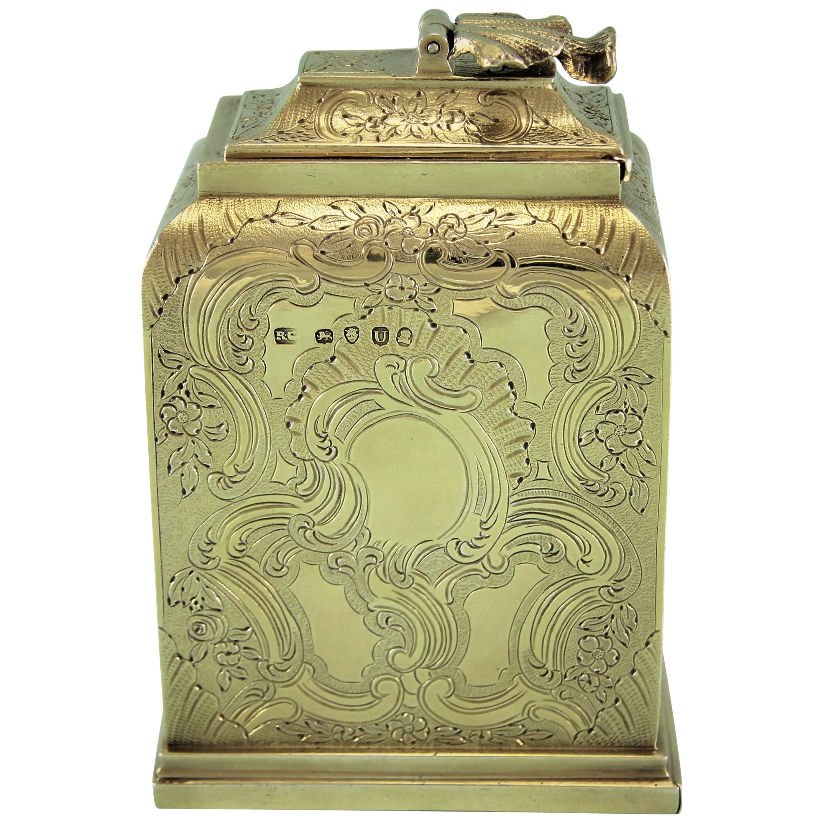 Robert Garrard I. George III Silver Gilt Tea Caddy, London, 1815 For Sale