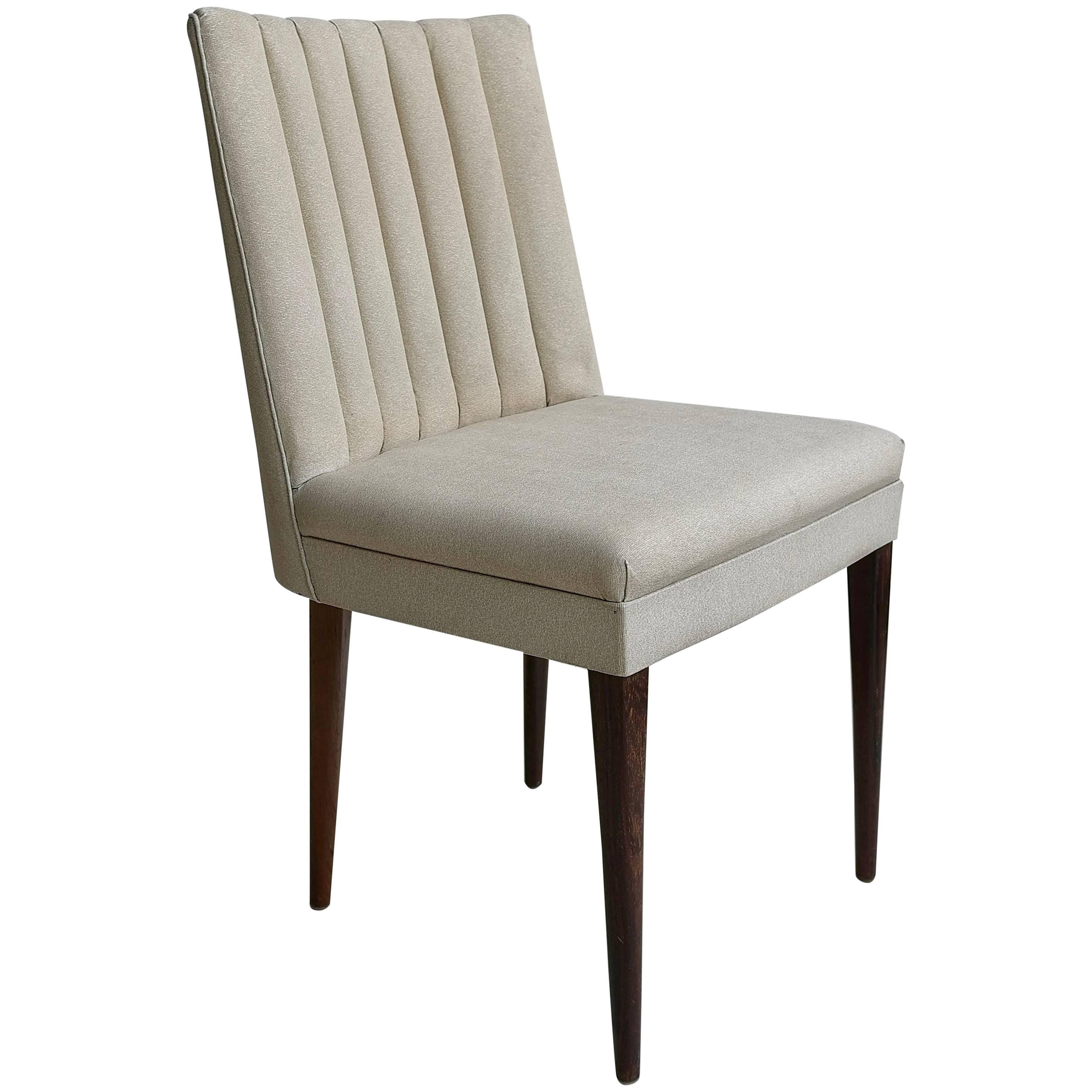 Elegant White Desk Chair with Wooden Legs, Italy, 1950s