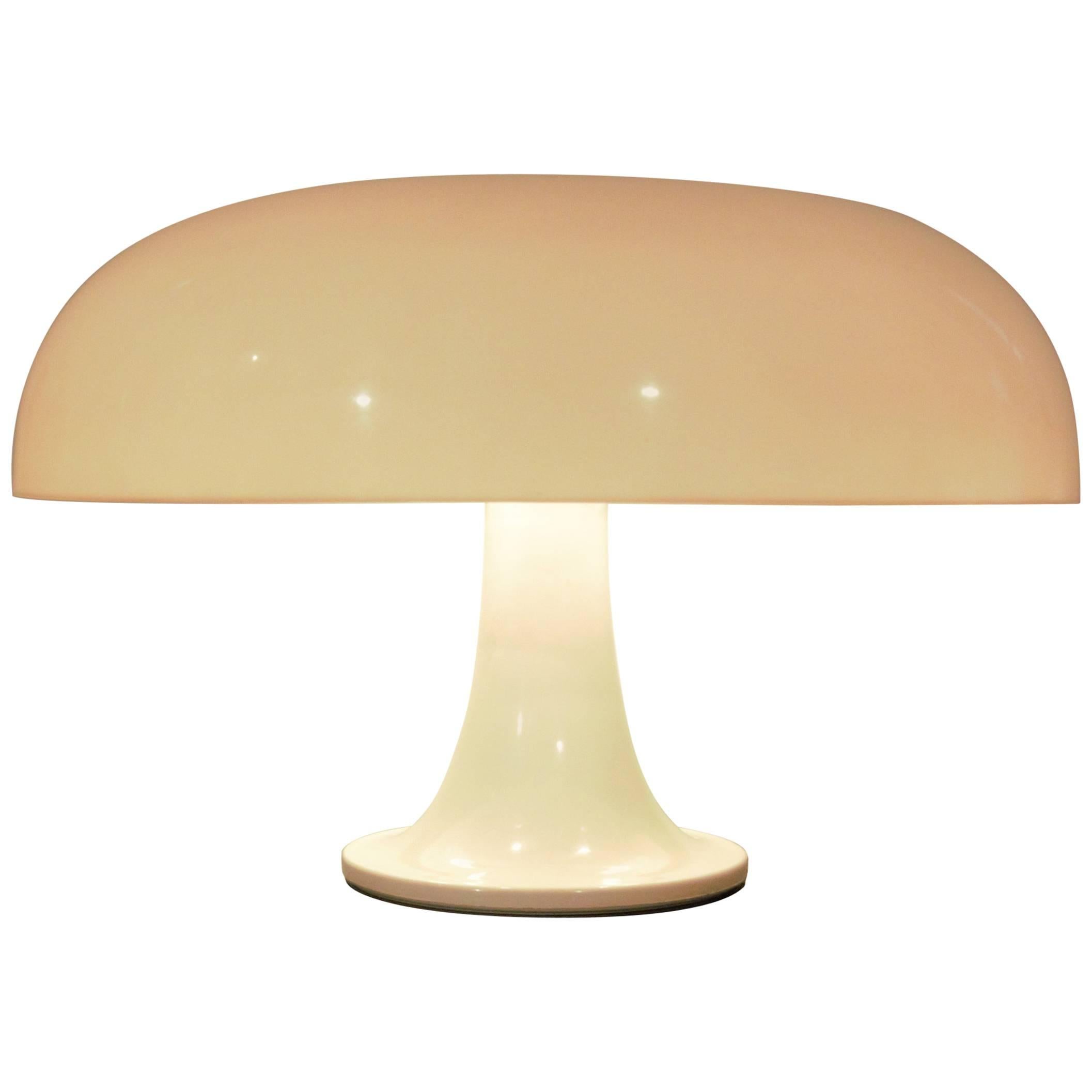 Nesso Lamp Artemide Designed by Giancarlo Mattioli