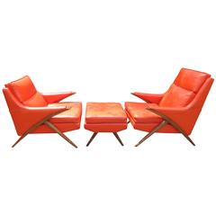 Pair of Momma Poppa Bear Style Karpen Lounge Chairs, Mid-Century Modern