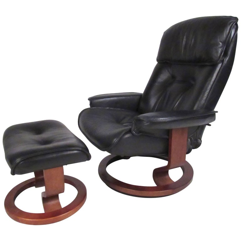 Danish Modern Leather Recliner For, Contemporary Leather Swivel Chairs
