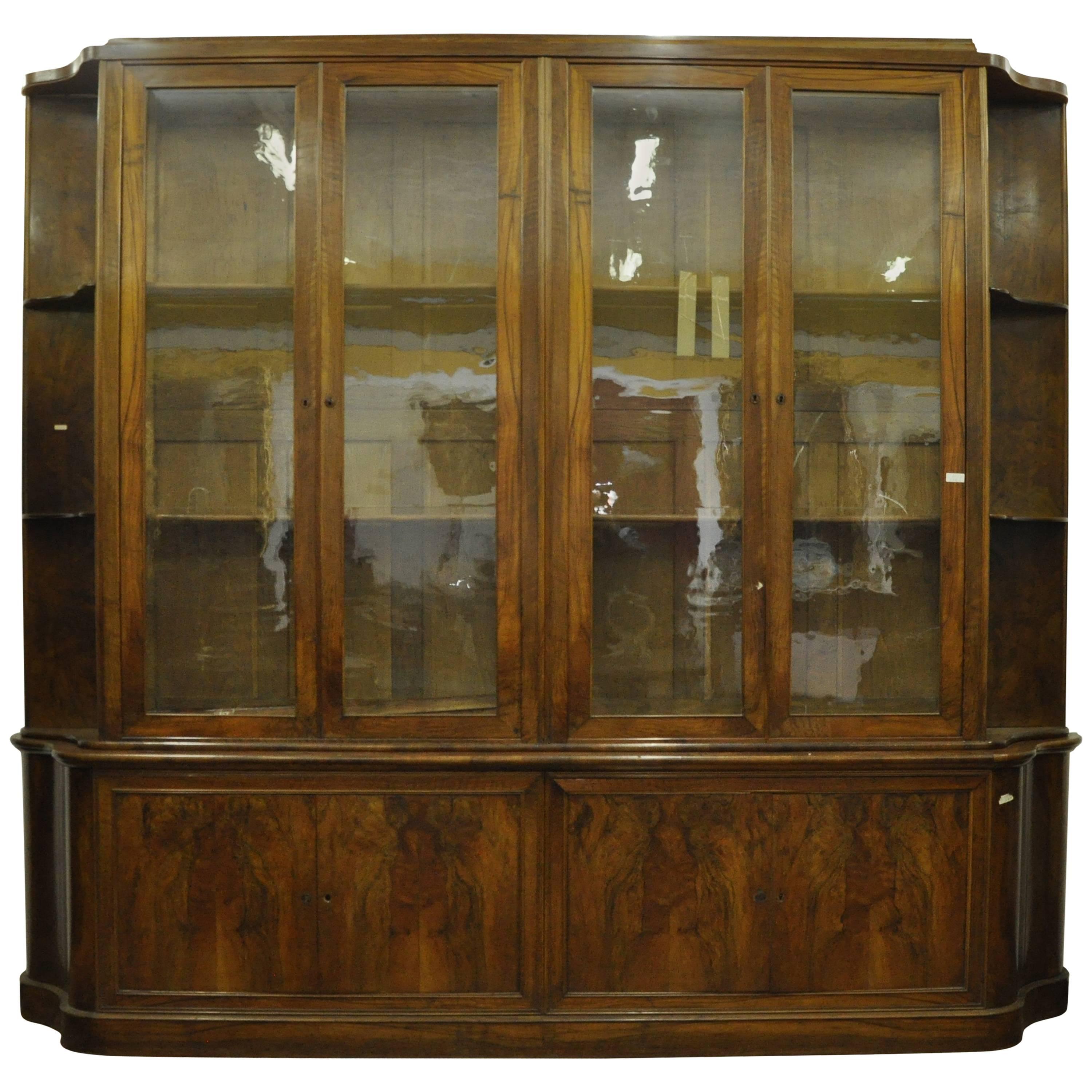 19th Century Charles X Walnut Wood French Bookcase, 1810s For Sale
