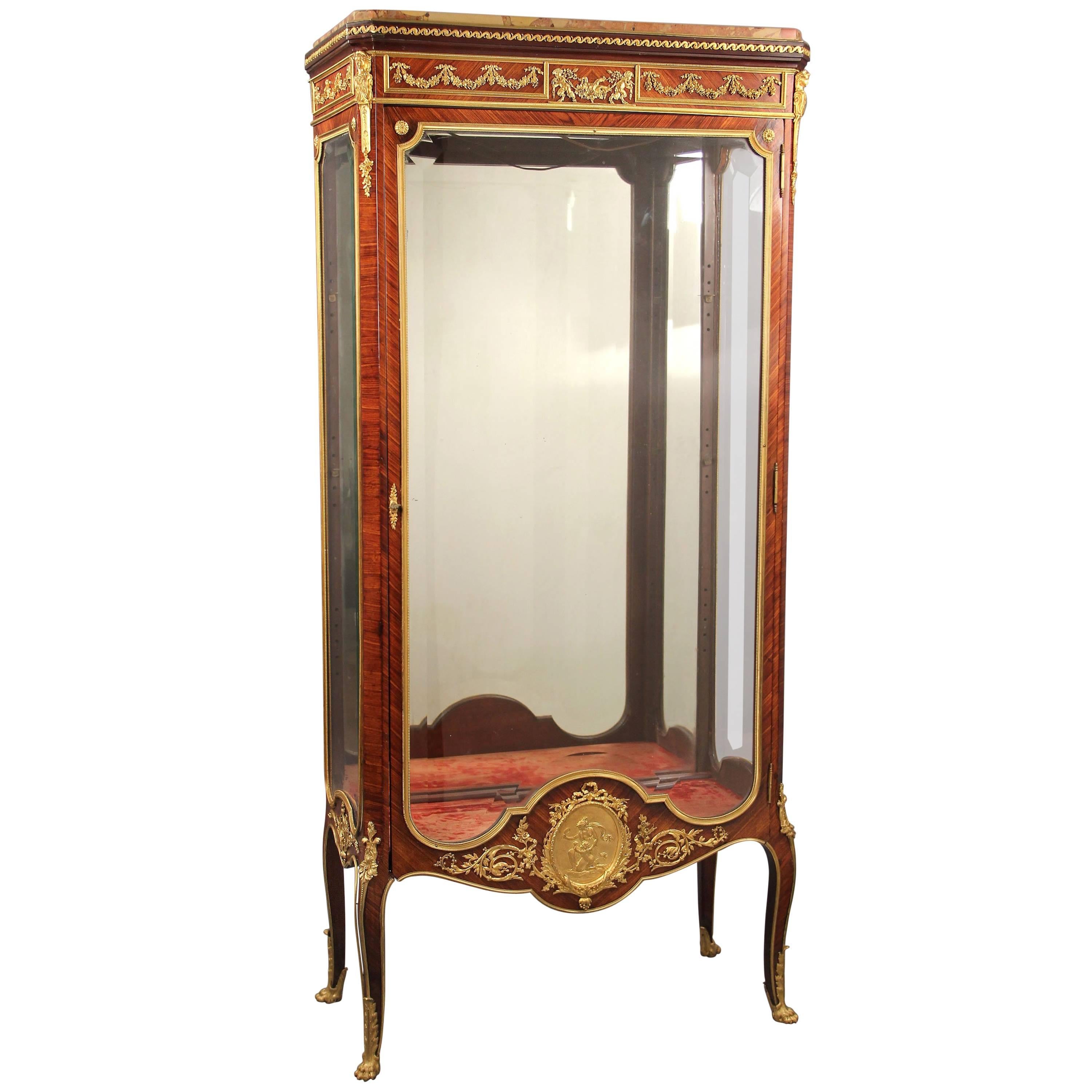 Great Quality Late 19th Century Gilt Bronze Mounted Vitrine by François Linke For Sale