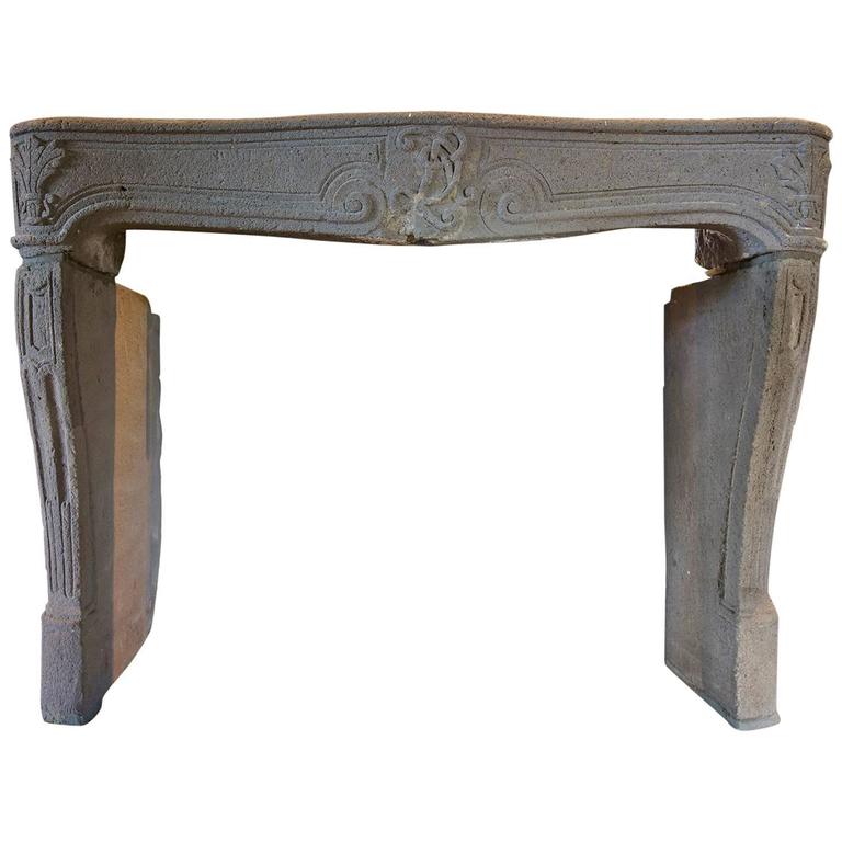 Antique Fireplace mantel For Sale at 1stdibs