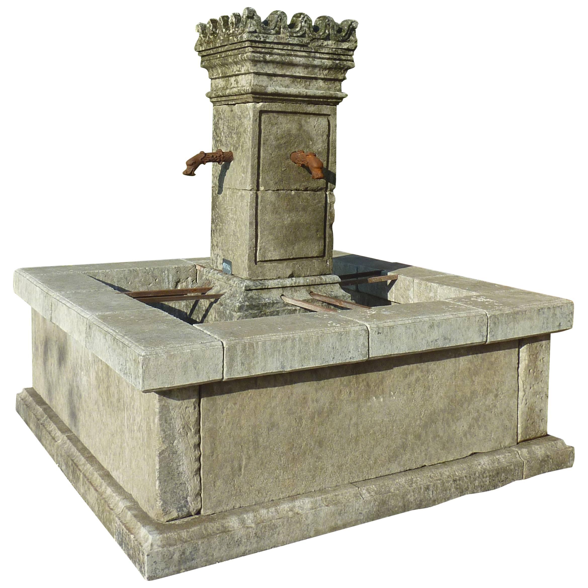 Square-Shaped Garden Fountain in Limestone with Hand-Sculpted Central Column For Sale