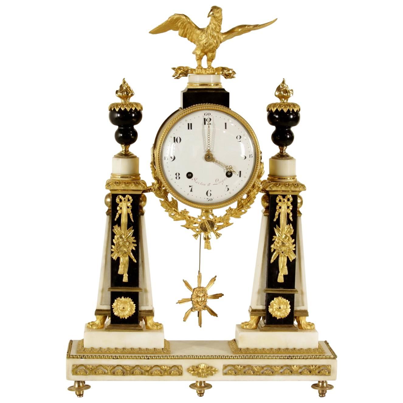 Neoclassical Round Clock Carrara Marble Bronze Brass, France, 18th Century