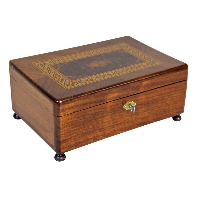 Solid Nutwood Art Nouveau Box, Austria, circa 1910 For Sale at 1stdibs