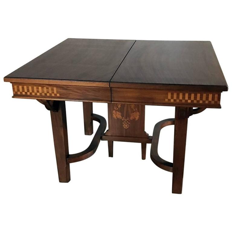 Italian Art Deco Mahogany Inlaid Dining Table For Sale at 1stdibs