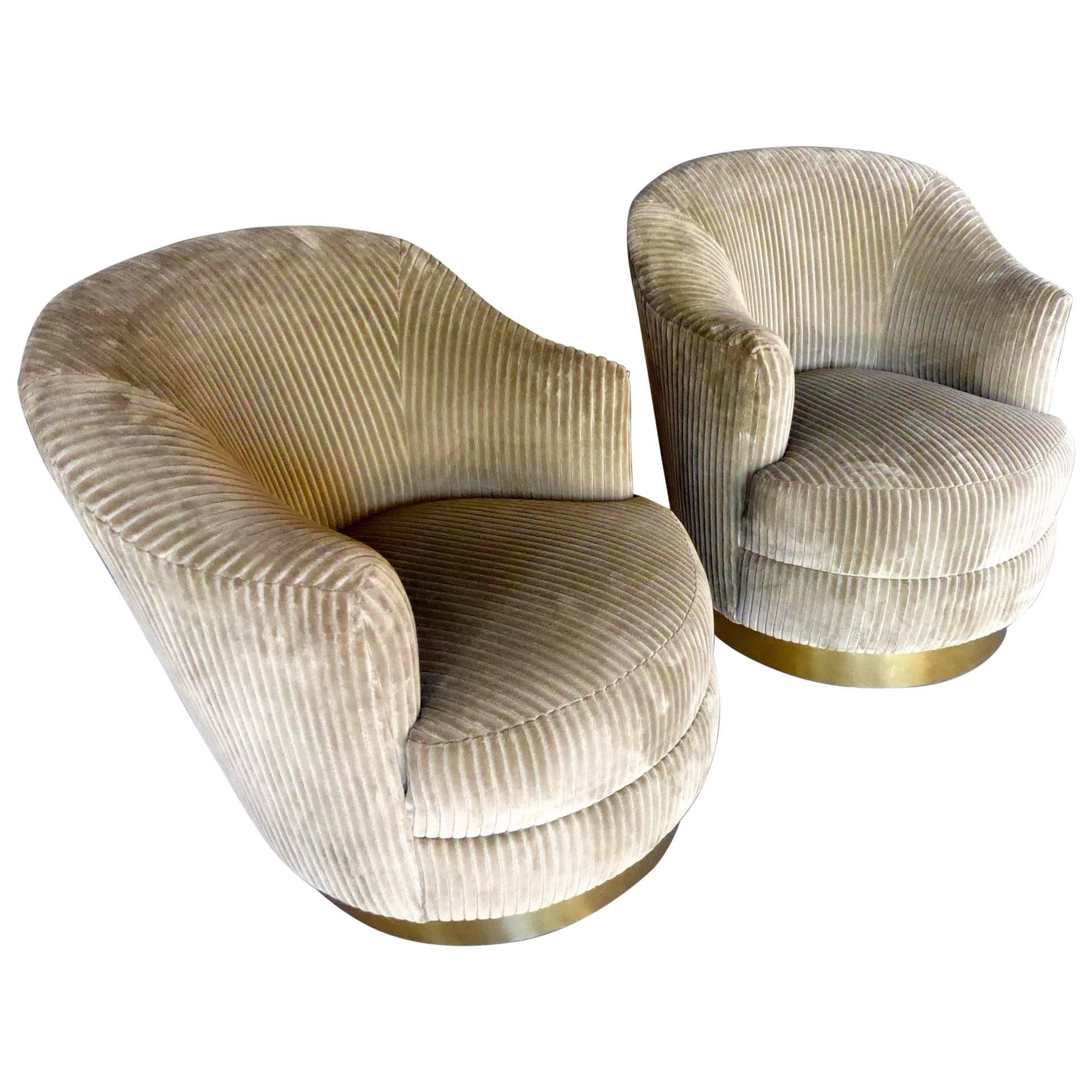 Pair of Upholstered Circular Club Chairs by Karl Springer, circa 1970s For Sale
