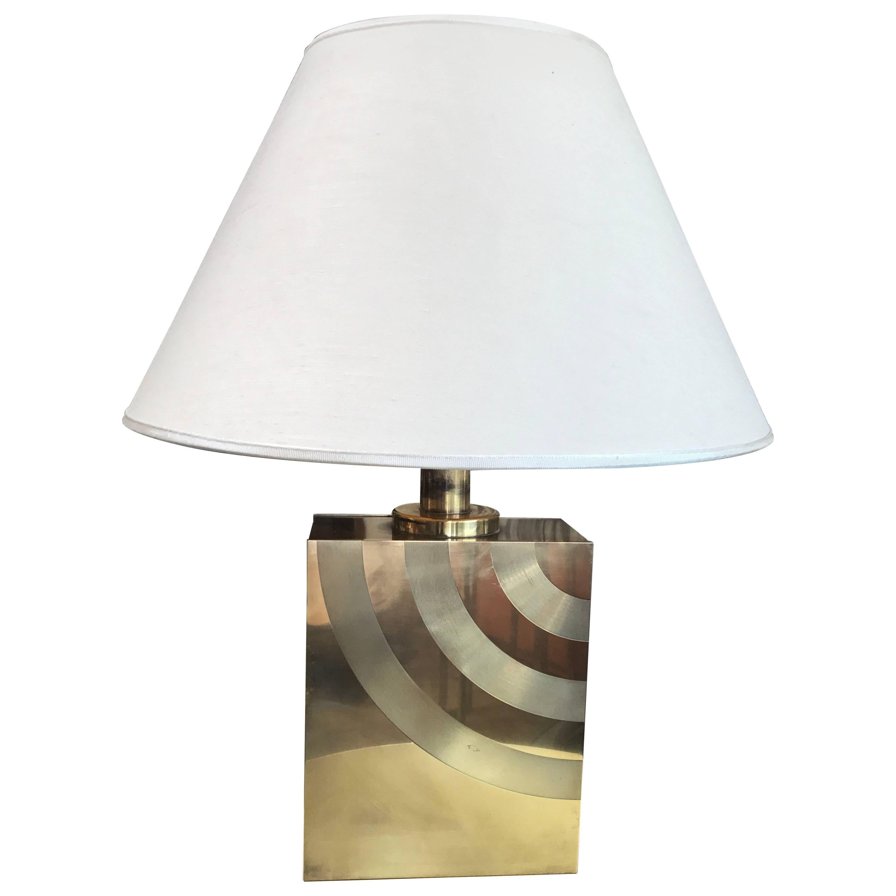 Italian 1960s Brass Table Lamp with Striped Detail For Sale