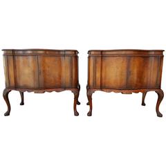 Pair of Early 20th Century Queen Anne Commodes 9