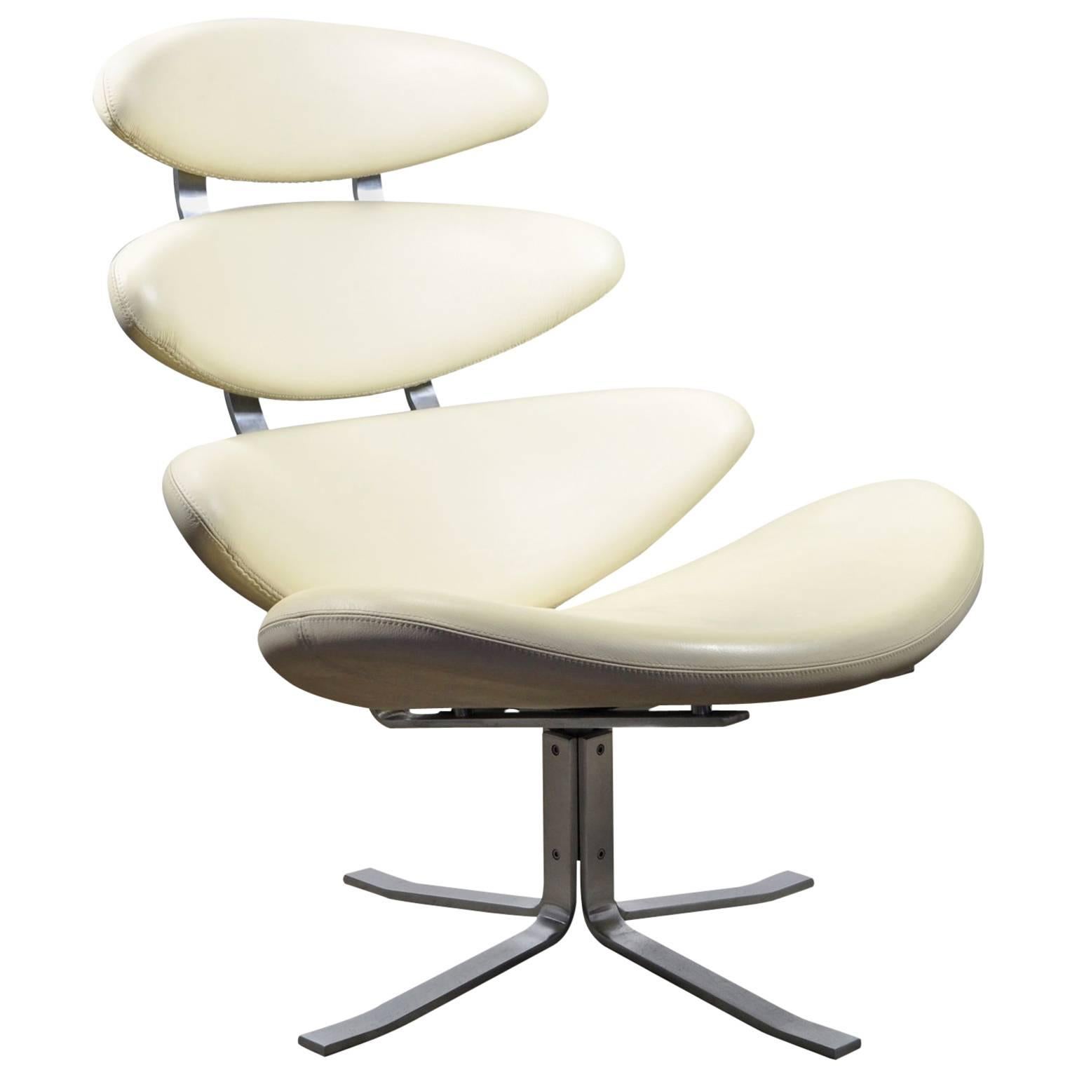 Poul Volther EJ 5 Corona Chair by Erik Jorgensen in White Leather For Sale