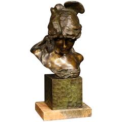 20th Century, Italian Sculpture in Bronze Depicting Girl's Bust