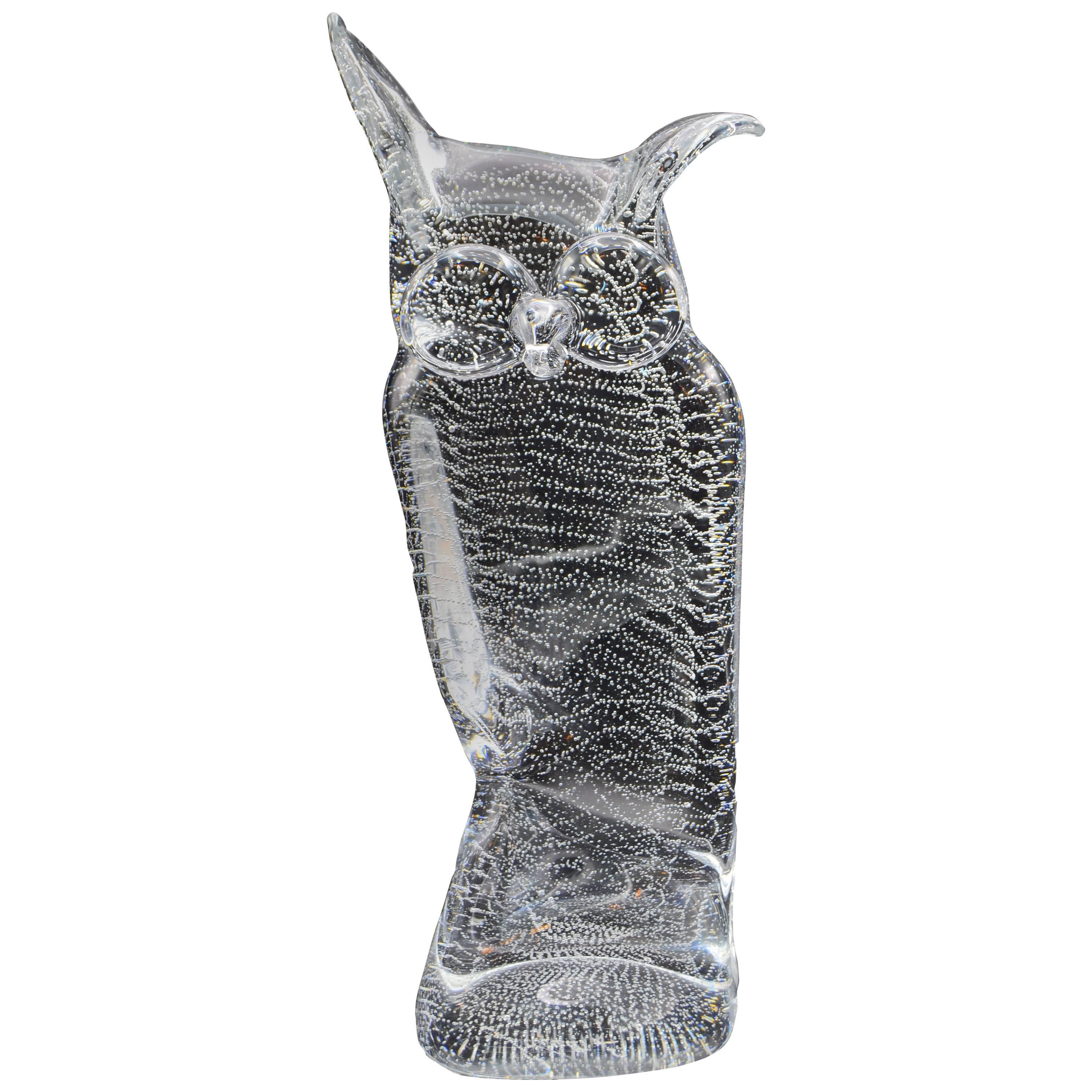 Licio Zanetti Murano Glass Owl Sculpture with Bubbles (Sculpture de hibou en verre de Murano avec bulles)