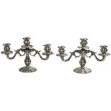 Coppia di candelabri d'argento in stile rococò italiano