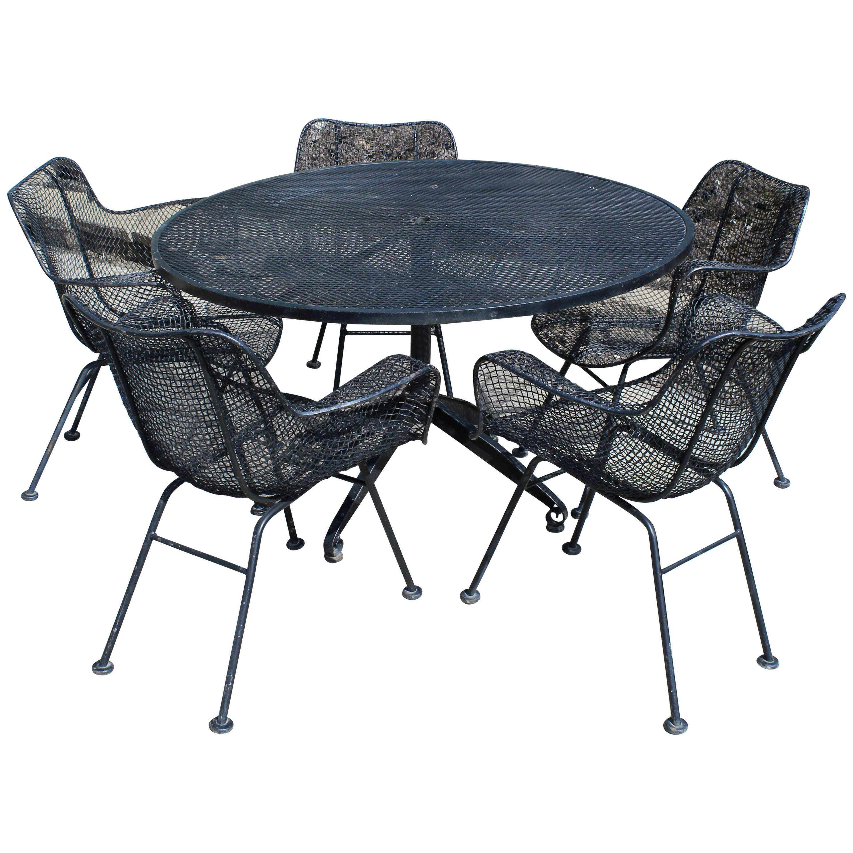 Mid-Century Modern Sculptura Wrought Iron Patio Set Table and Five Armchairs