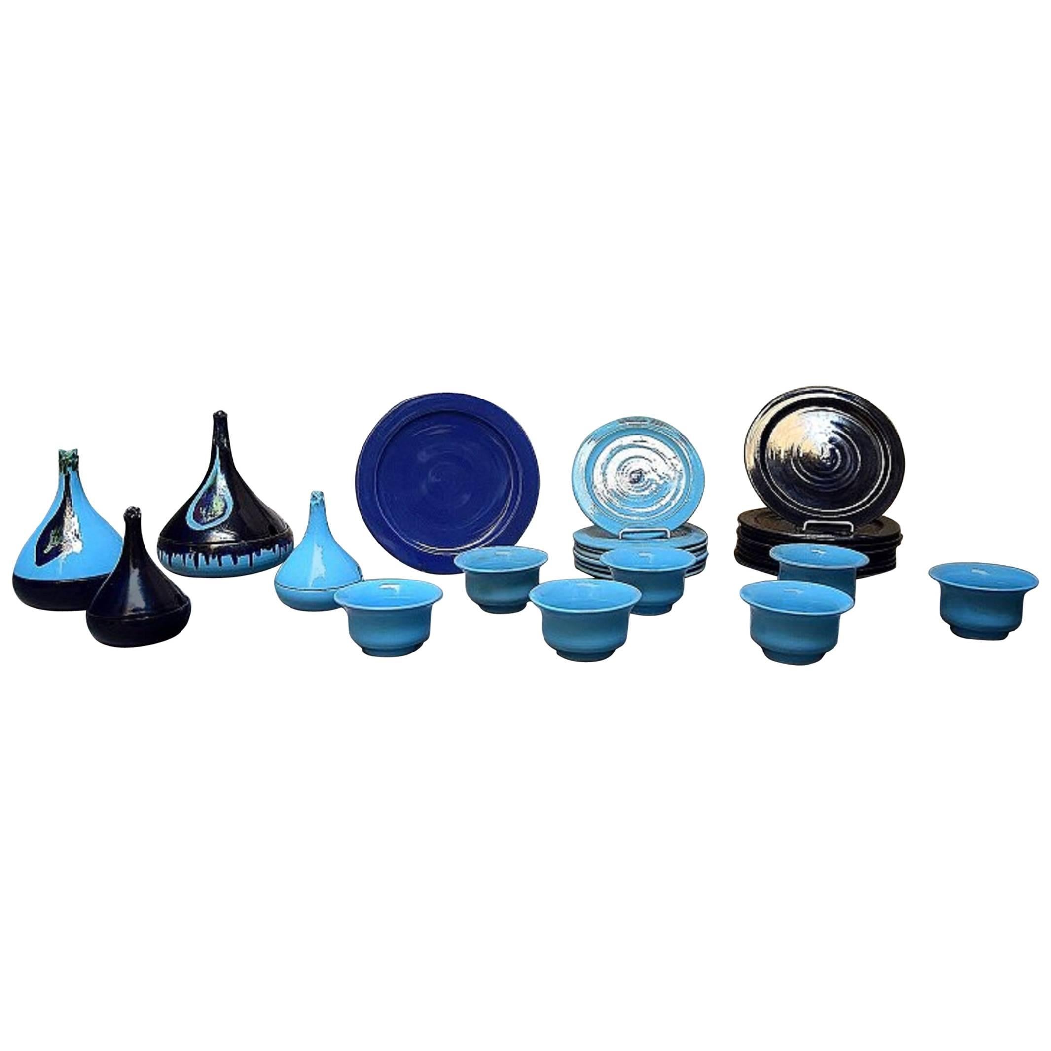 Service „Boheme“ von Bjorn Wiinblad aus glasiertem Steingut in blauen Farben im Angebot