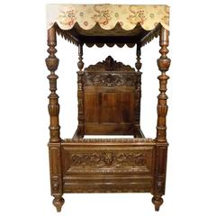Finely Carved Italian Baroque Walnut Four Poster Single Bed