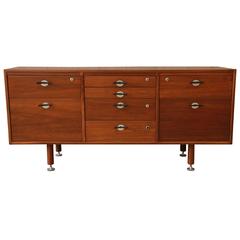 Jens Risom Walnut Credenza with 'Y' Pulls 9