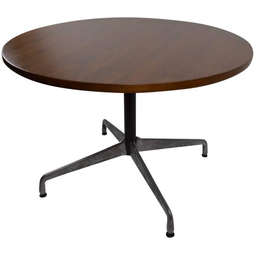 Eames for Herman Miller Wood Top Aluminium Base Dining Cafe Table
