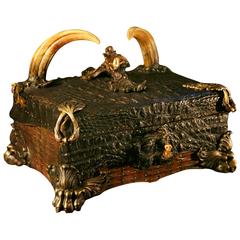Crocodile Cigar Box with Alligator Skin and Wartog Teeth and Cedar Wood 7