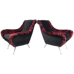Stylish Italian Modern Lounge Chairs in the Style of Gio Ponti 1