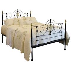 Antique Cast Iron Bed in Black MK105