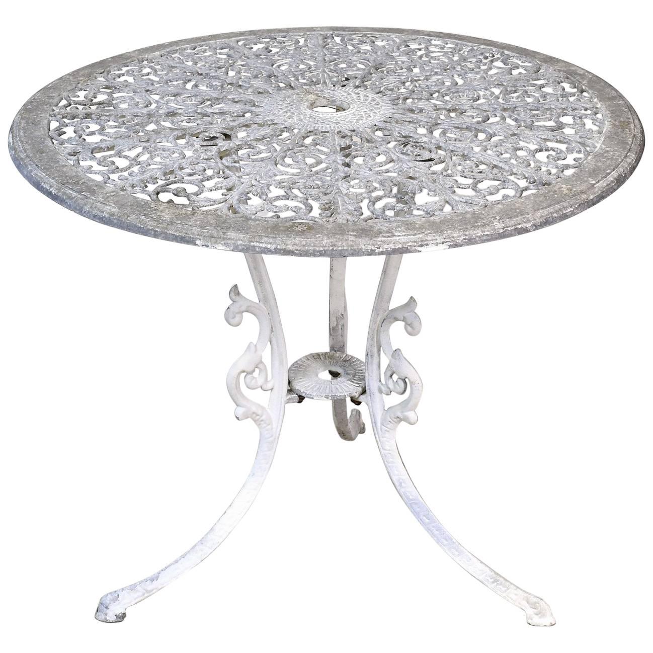 Vintage Garden/Bistro Table in Painted Aluminum with Round Top and Tripod Base