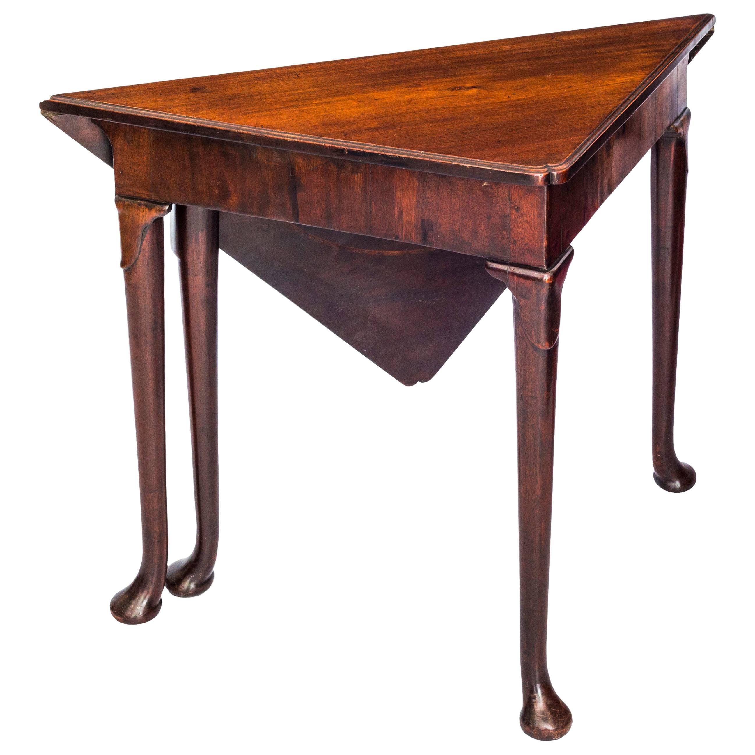 English 18th Century Queen Anne Georgian Mahogany Corner Handkerchief Table