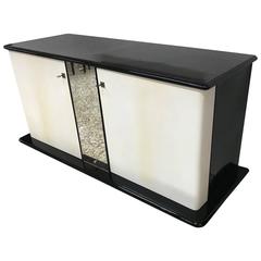 1930s Art Deco Italian Black and Ivory Lacquered Sideboard 3