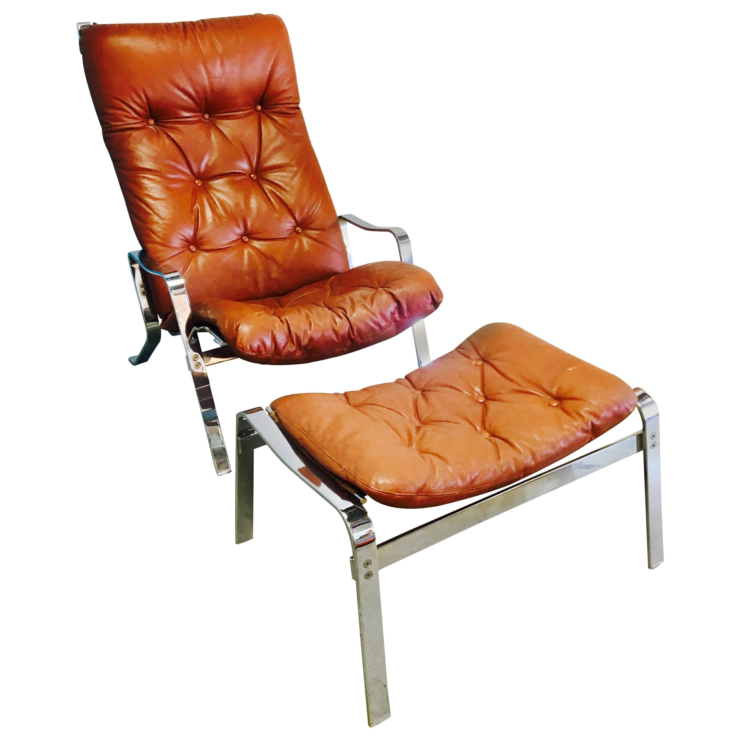 Scandinavian 1970s Leather Lounge and Ottoman in the Manner of Arne Norell For Sale