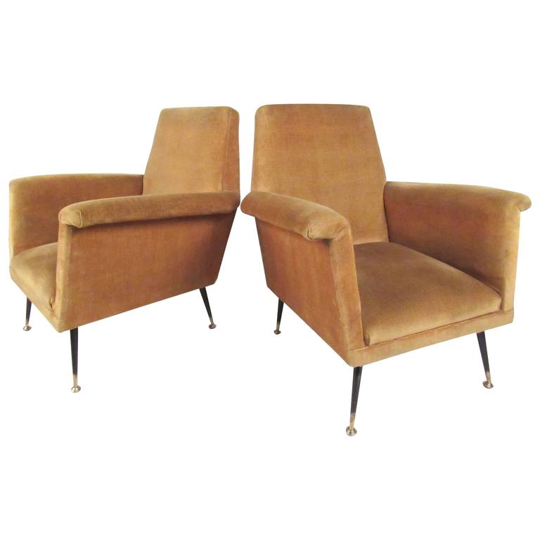 Pair of Italian Modern Lounge Chairs in the Style of Marco Zanuso at